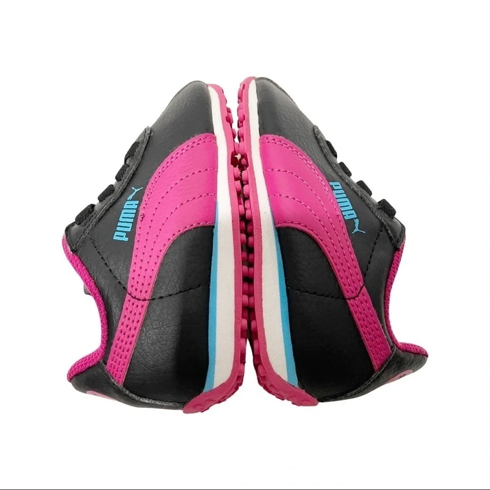 Puma Turin baby sneakers in black and hot pink color way. Size 6c